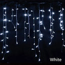 Cortina de Luzes LED Natalinas – Encanto e Magia para sua Casa