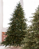 Árvore de Natal California Baby Redwood com Galhos Articulados, Suporte Metálico e Micro LEDs Embutidos